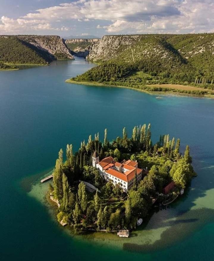 ホテル Krka Fairytale Little Castle スクラーディン エクステリア 写真