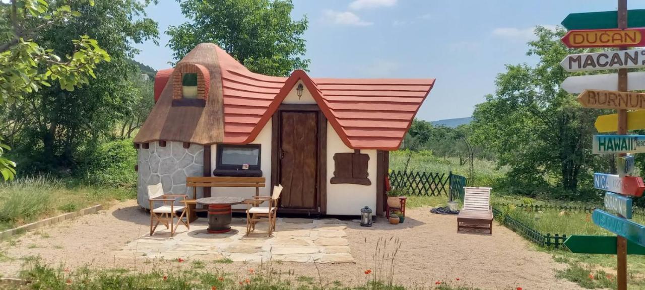 ホテル Krka Fairytale Little Castle スクラーディン エクステリア 写真